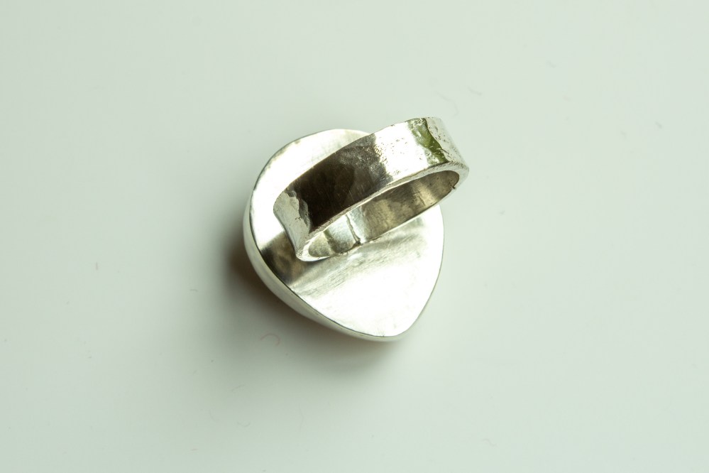 ring scolecite heart shaped 3