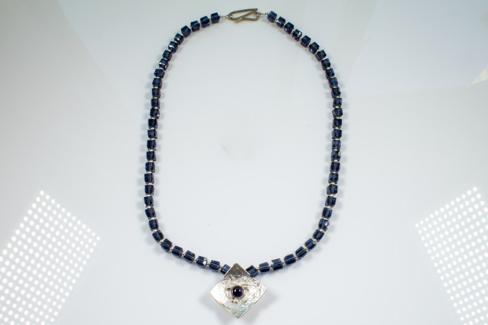 necklace crystals blue