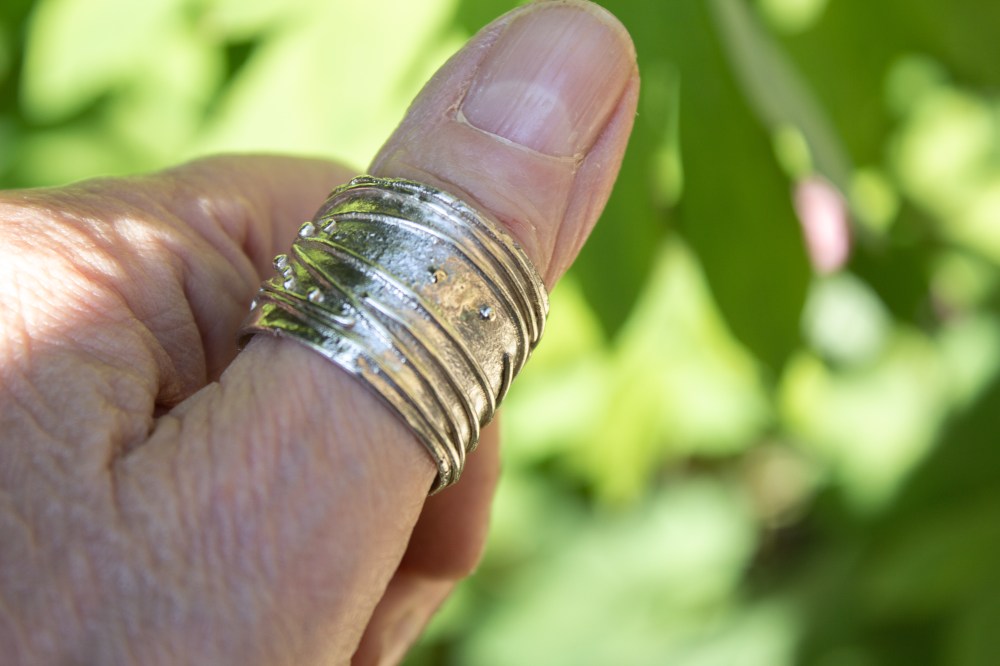 ring free form 3 worn